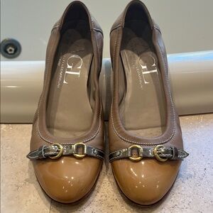 AGL comfortable flats!! Can wear all day!!